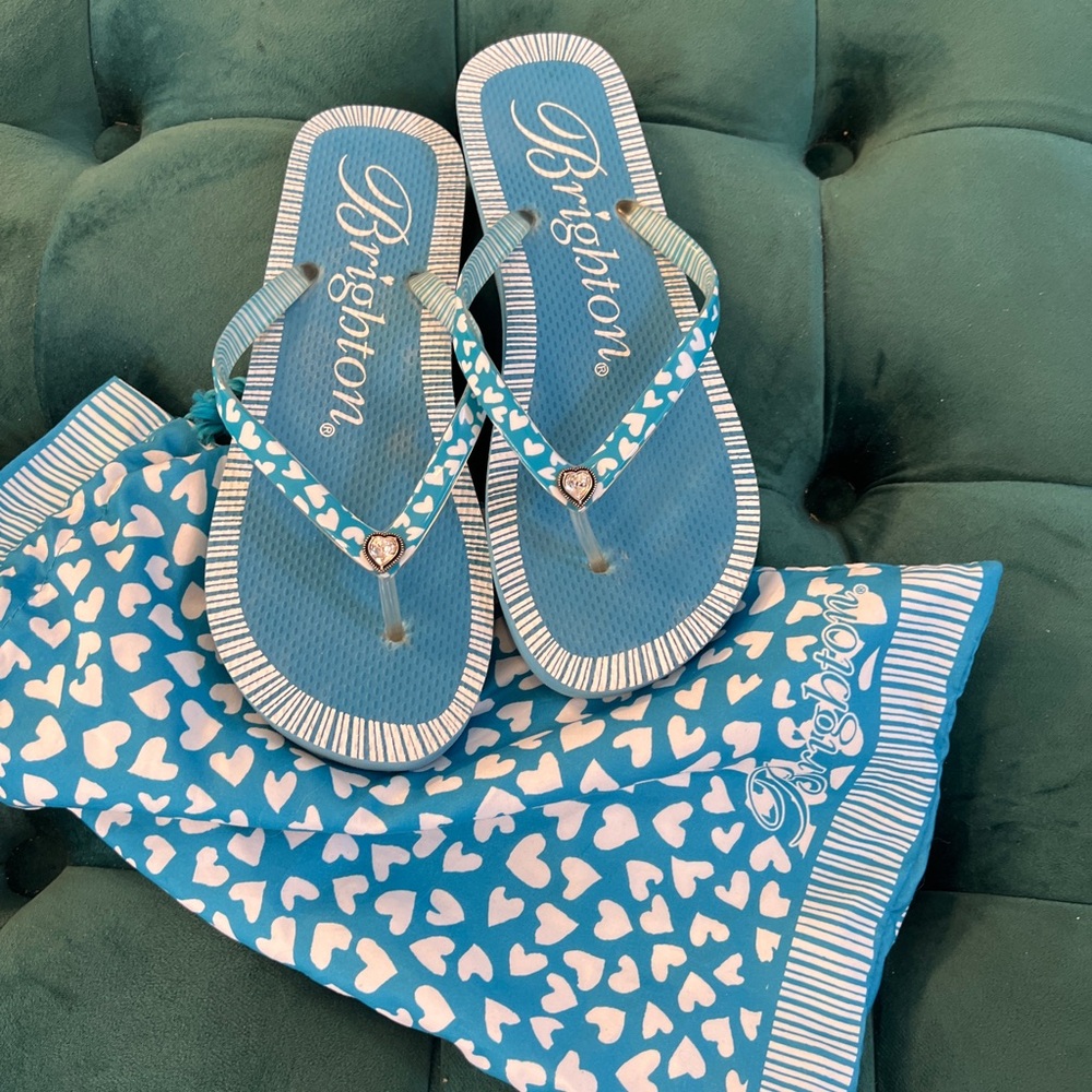 Brighton flip-flops size 7